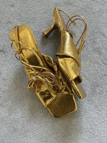 Bnwot zara metallic gold - bnwot,