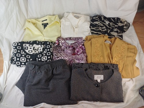 Clothes lot tops - tops,,