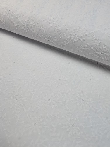 White scalloped edge - white,