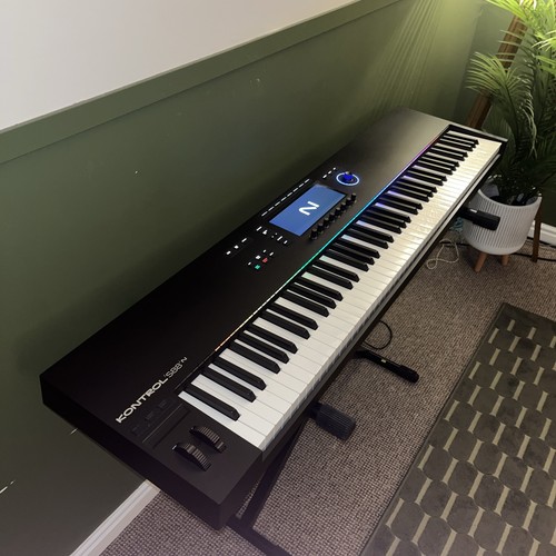 Native instruments kontrol s88 - native,