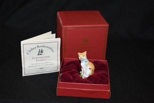 Staffordshire enamels cat - enamels,