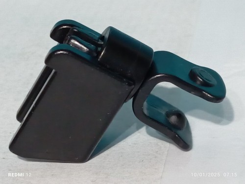 Playmobil black hitch tractor - black,