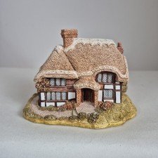 Lilliput Lane Swift Hollow Cottage Miniature House Figurine 