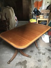 Reproduction ‘Yew’ Veneer Extendable Table & 6 Chairs Used