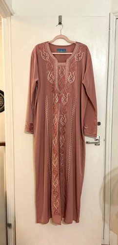 Saudi arabian jalabiya - arabian,