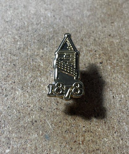 Everton vintage gold metal - vintage,