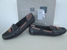 M & S FOOT-GLOVE  WIDER FIT