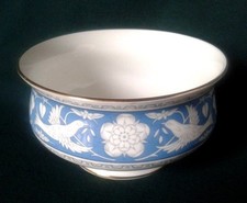 ROYAL ALBERT TUDOR ROSE SUGAR