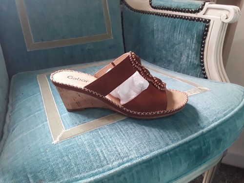 New gabor ladies tan sandals - new,