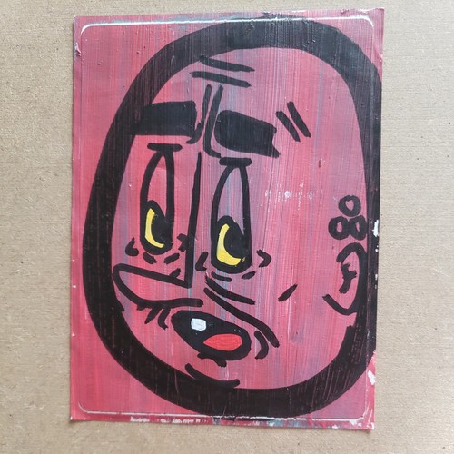 One tooth hand - tooth,