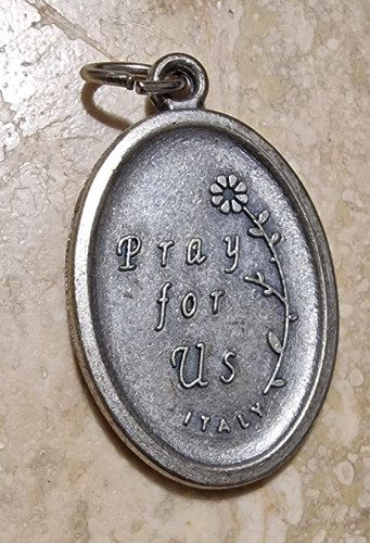 Peregrine oval christian - st,