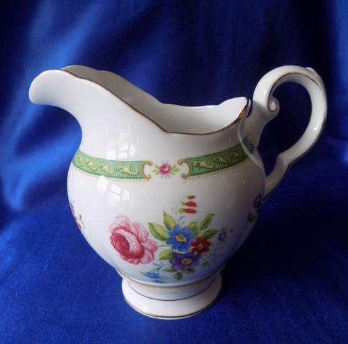 Tuscan lowestoft green china - lowestoft,