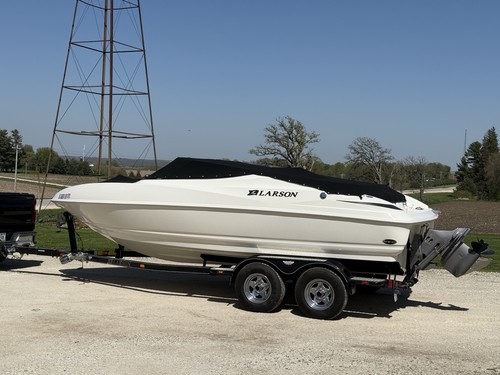 Larson senza 206 - 206, speedboat