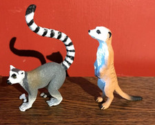 SAFARI LTD RING TAILED LEMUR &
