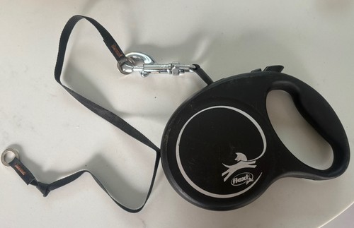 Flexi retractable dog lead - retractable,