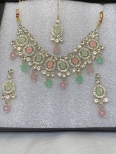 Women's Indian Jewellery Necklace, Tikka and Earrings Set