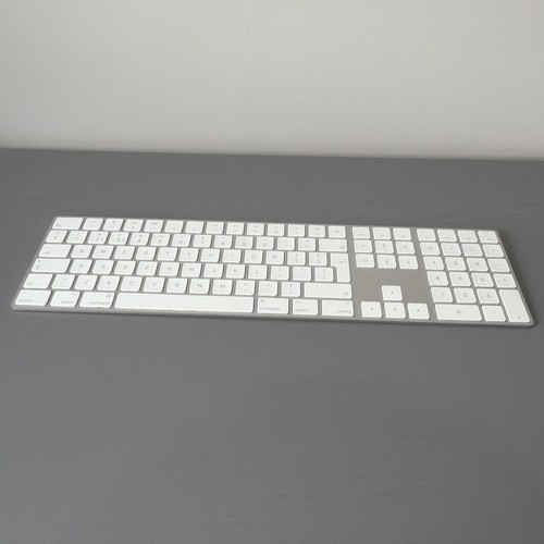 Apple magic keyboard - keyboard, with