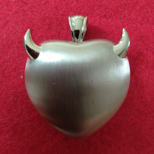 Theo fennell signed - signed, heart