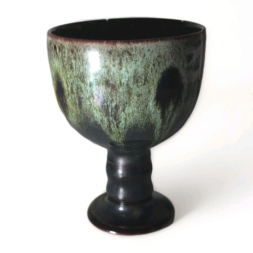 Woburn pottery black green - woburn, black/green