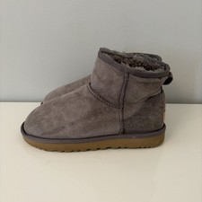 UGG 1016222 Classic Mini II