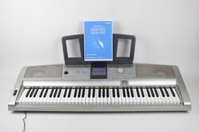 Yamaha DGX-305 Keyboard +Sust