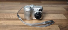 Nikon Coolpix 2100  Digital