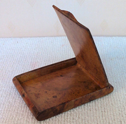 Vintage burl wood - burl, cigarette