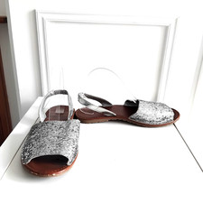 Sparkly silver glitter open