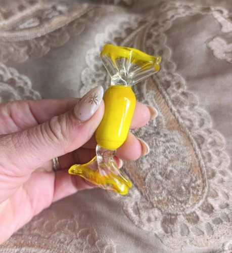 Vintage yellow lampwork