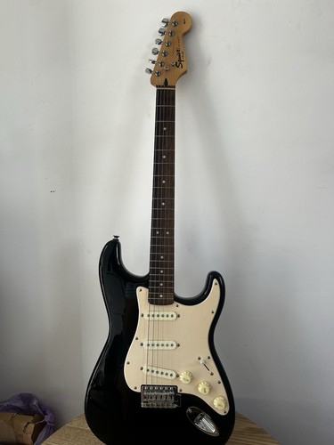 Squier strat fender - squier,