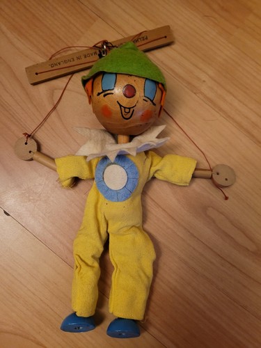 Pelham puppets big - -,