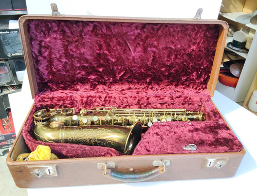 Vintage saxophone original - saxophone,