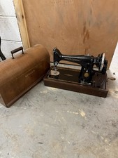Singer 201K Hand Crank Sewing Machine C.1938 With Case Serviced