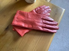 ladies red M&S leather gloves size s
