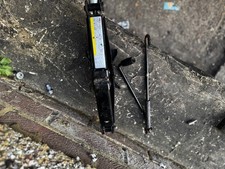 VW AUDI SPARE WHEEL LIFTING