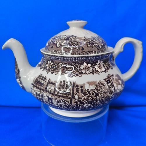 Royal tudor ware coaching - tudor,
