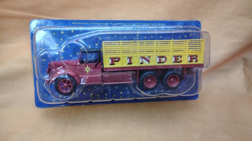 Pinder circus livestock - pinder,