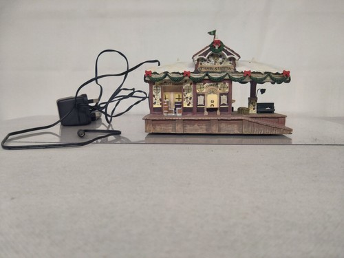 Hawthorne village train - village,