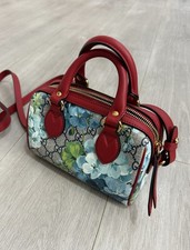 Brand new Gucci GG Supreme