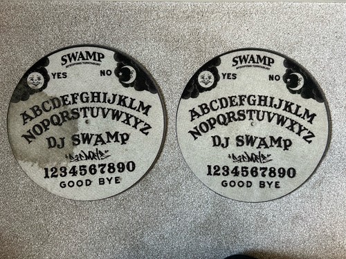 Pair slip mats slipmats - pair,