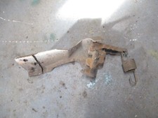 Nissan navara d40 Brake load sensing compensator valve equalizer  2005 - 2010