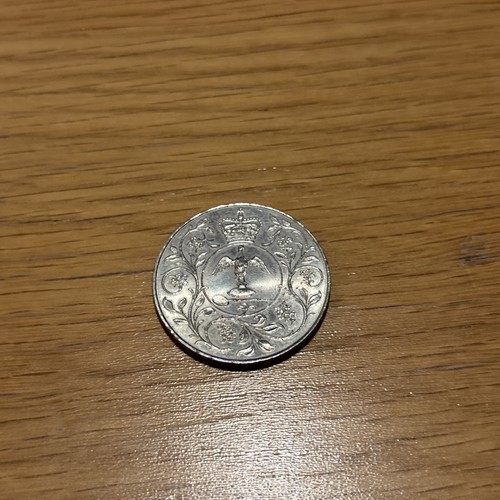 1977 queen elizabeth silver - 1977,
