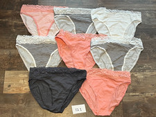 Ex-Famous Store Briefs -