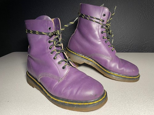 Martens 1460 eyelet - martens,