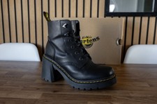 Dr. Martens Jesy Sendal Heel