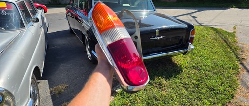 Taillight rolls royce silver - rolls-royce,