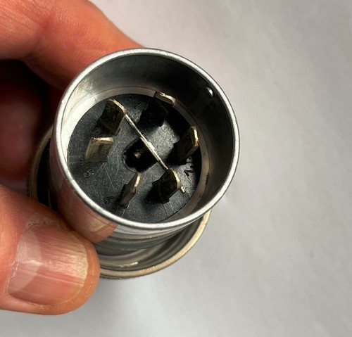 Original akg pin - original,