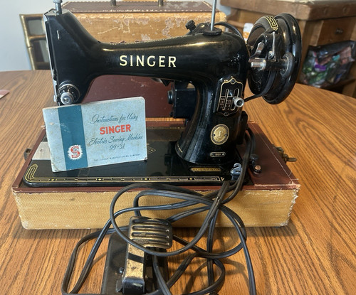 Vintage 1950 singer - 1950,