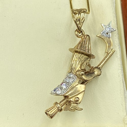9ct gold articulated - 9ct,