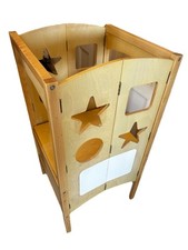 * KIDS / TODDLER FOLDING WOODEN STEP STOOL / KITCHEN HELPER